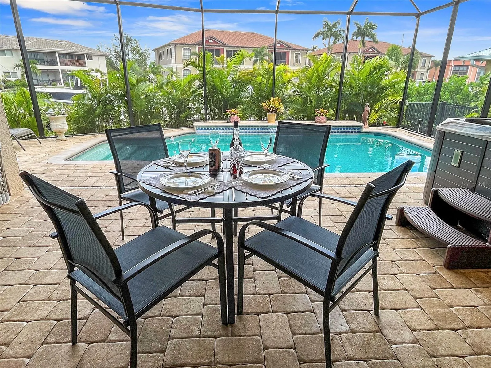 1310 MONTE CARLO CT