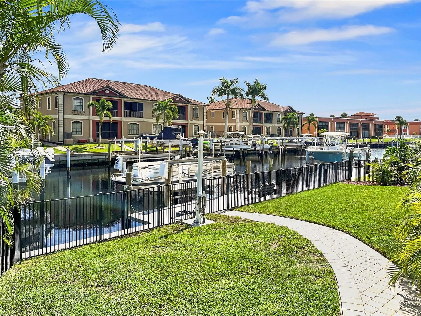1310 MONTE CARLO CT