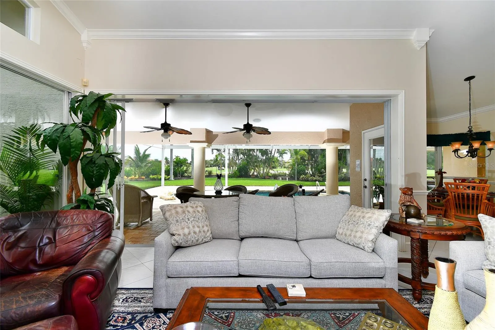 6030 KEY LARGO CIR