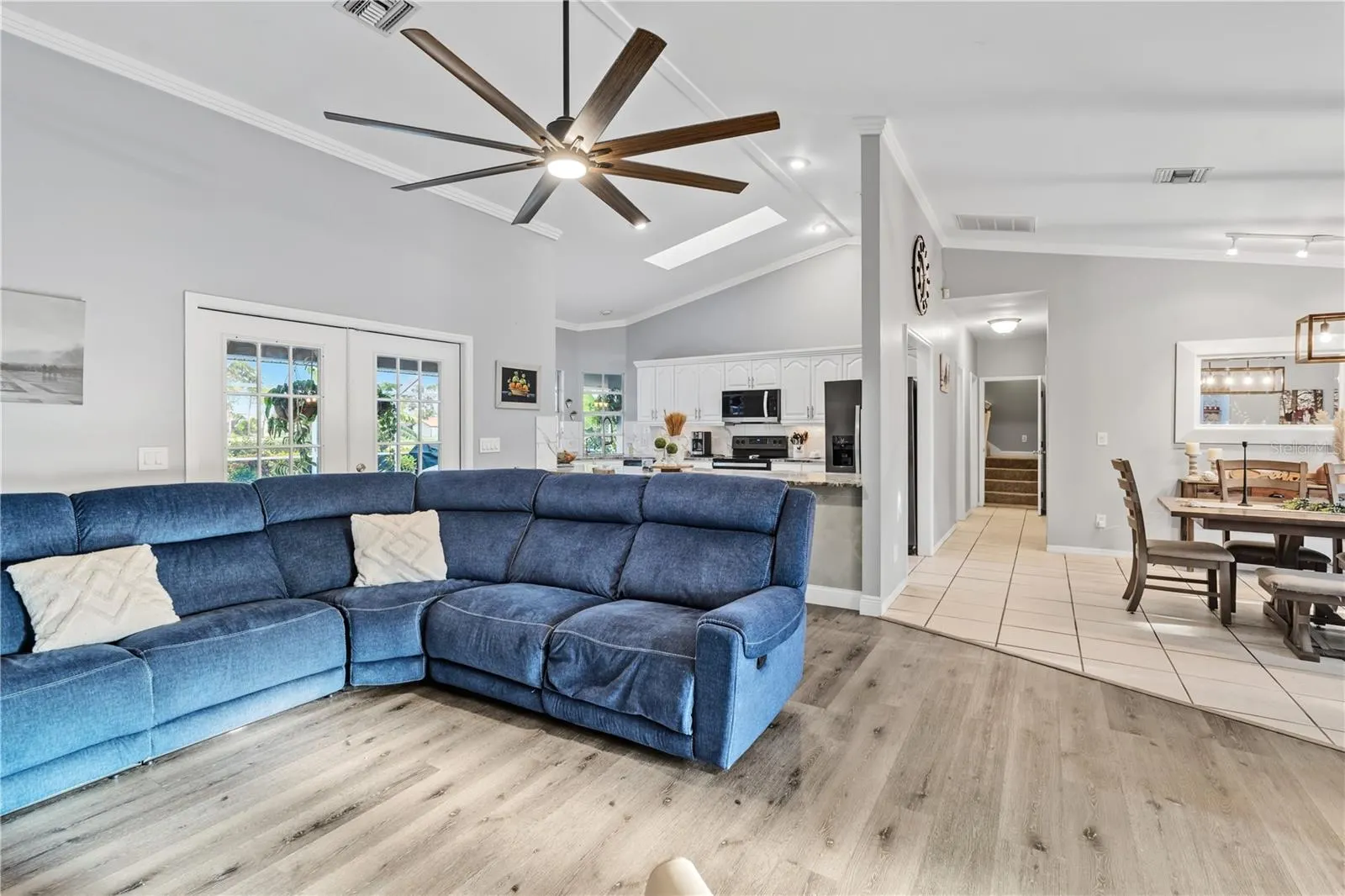 1705 SW 15TH AVE