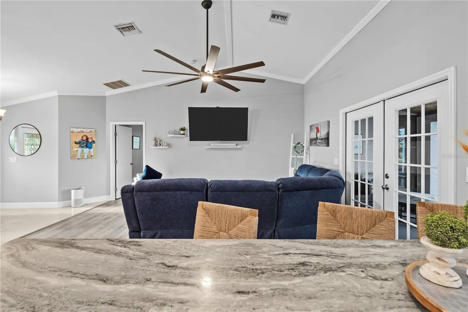 1705 SW 15TH AVE