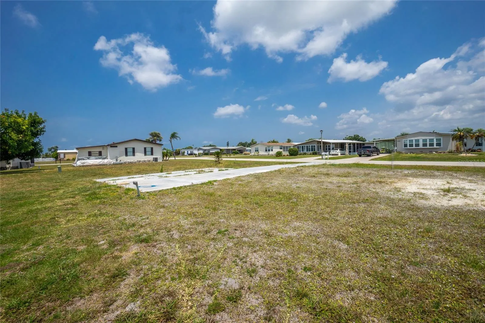6161 FALCON DR