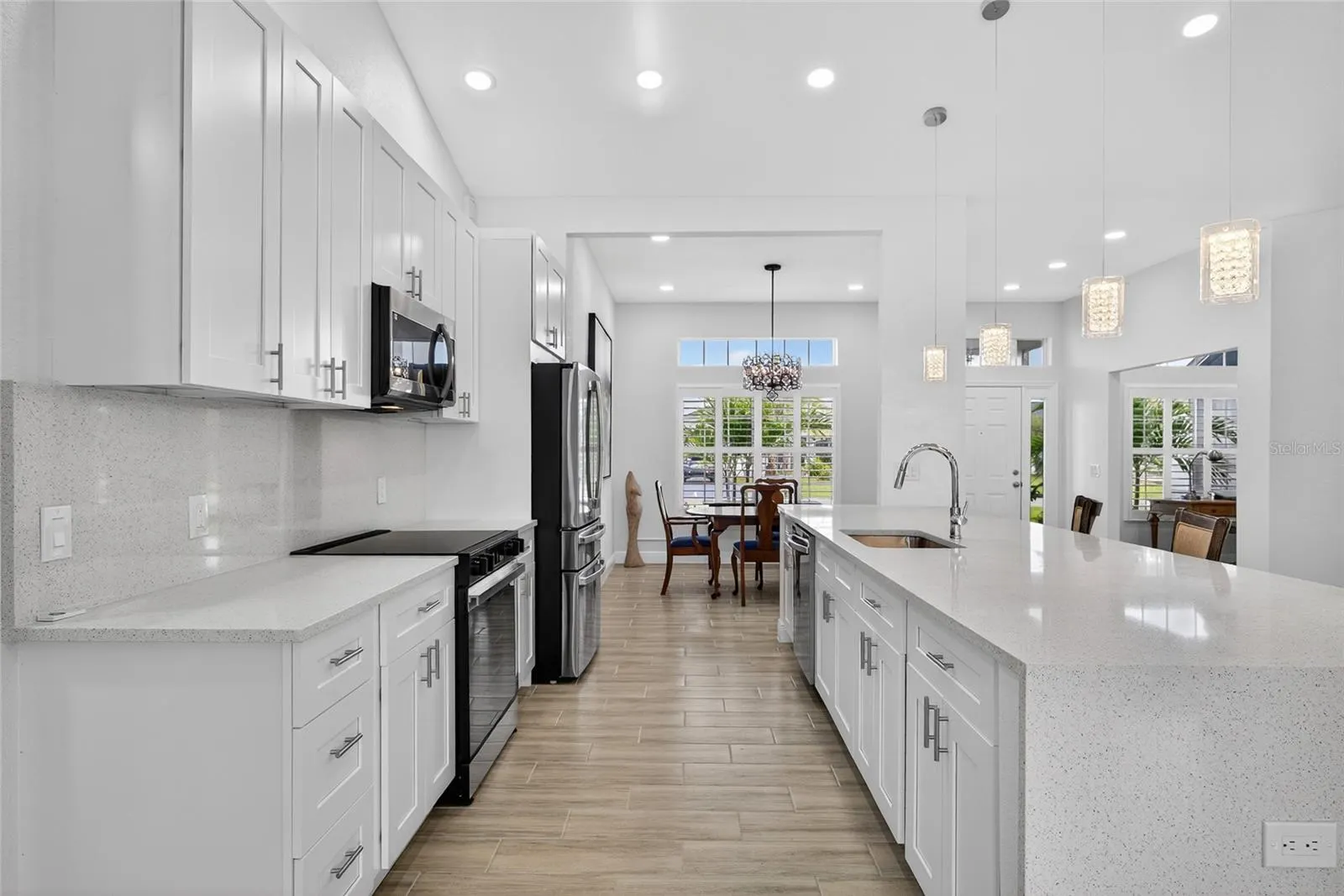 27069 ECUADOR DR