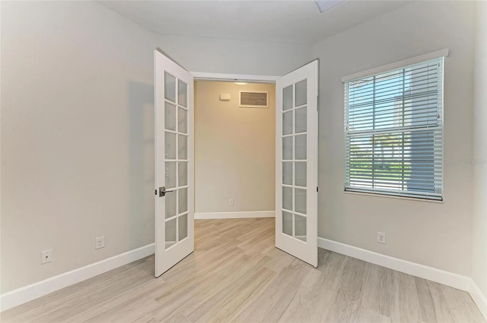 3655 BAL HARBOR BLVD #111-113, #111-113