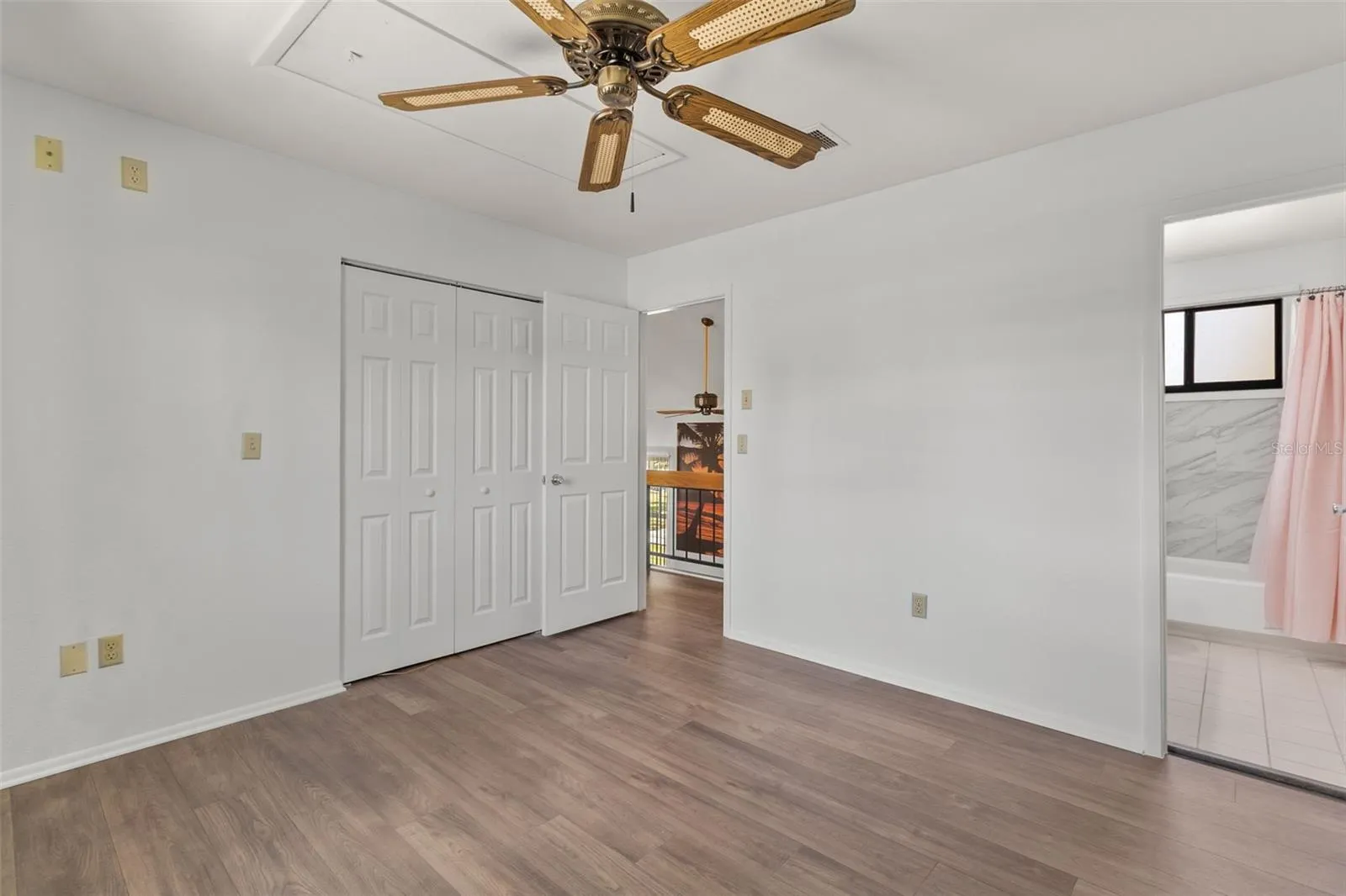 5628 LINKSMAN PL