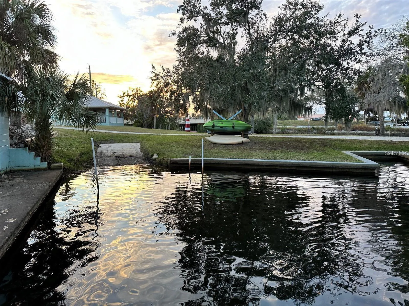 10100 BURNT STORE RD #51, #51