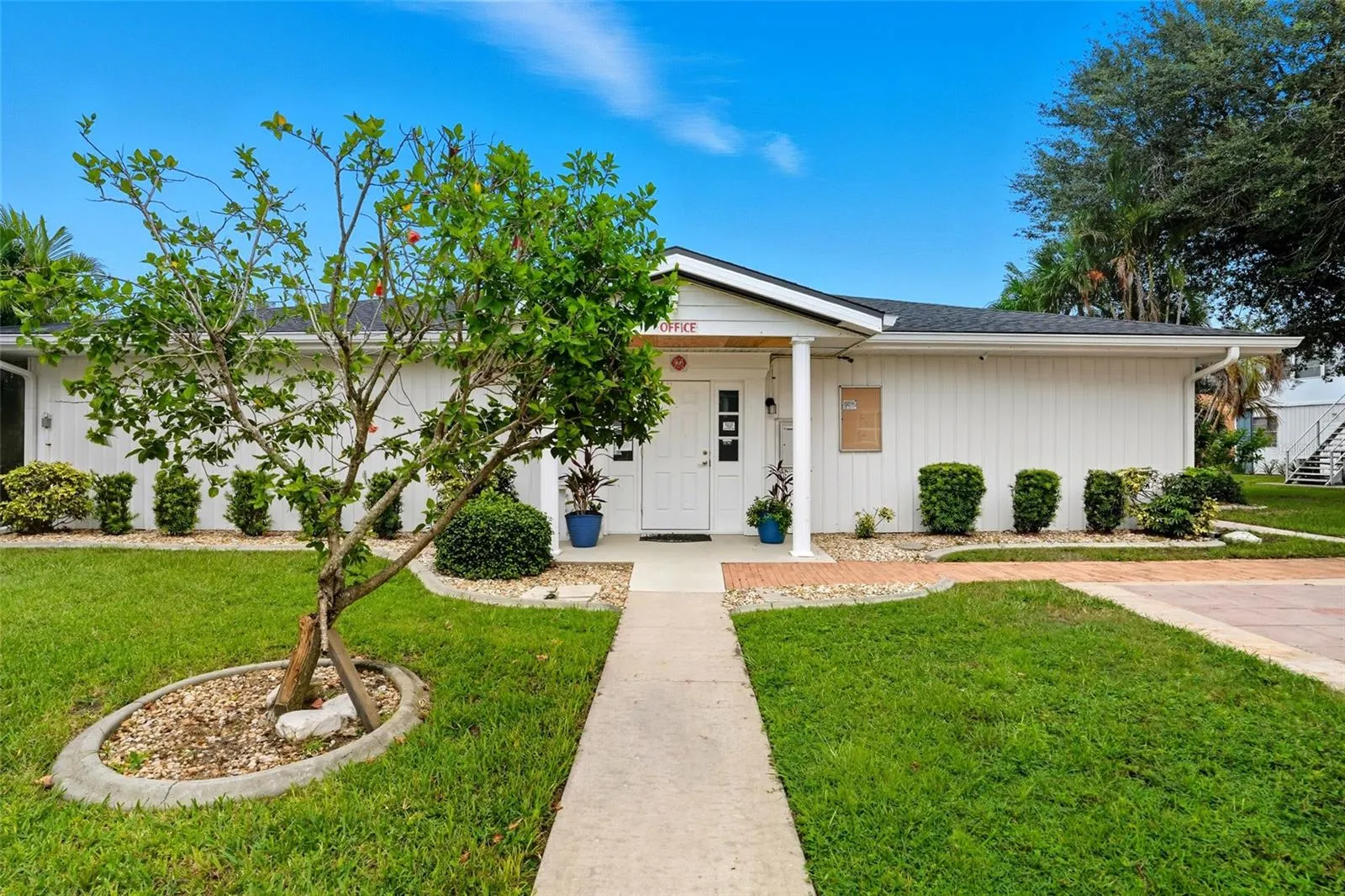 4158 TAMIAMI TRL #H2, #H2