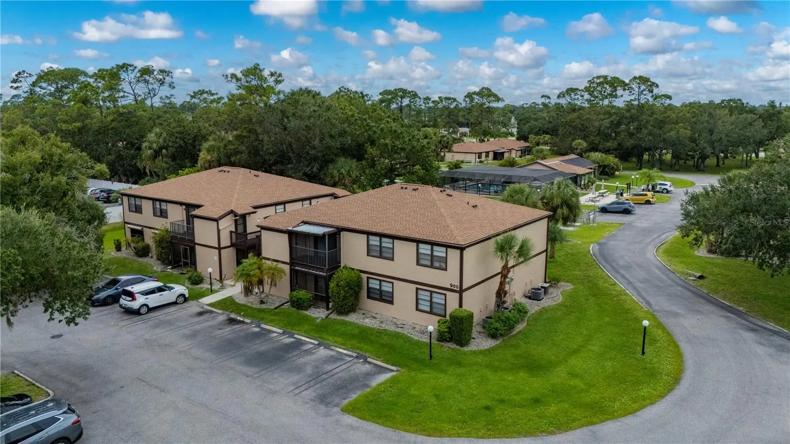 4022 BEAVER LN #900H, #900H