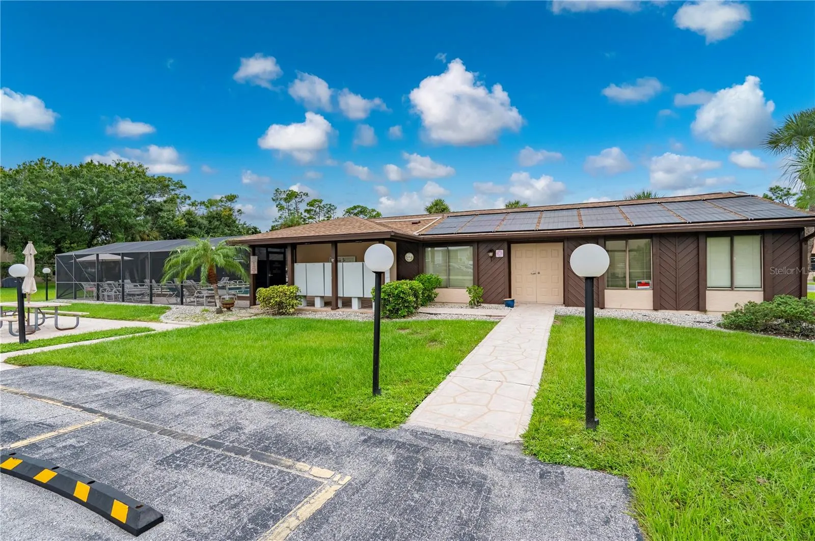 4022 BEAVER LN #900H, #900H