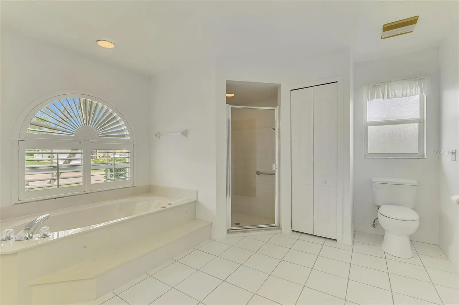26413 LANCER LN