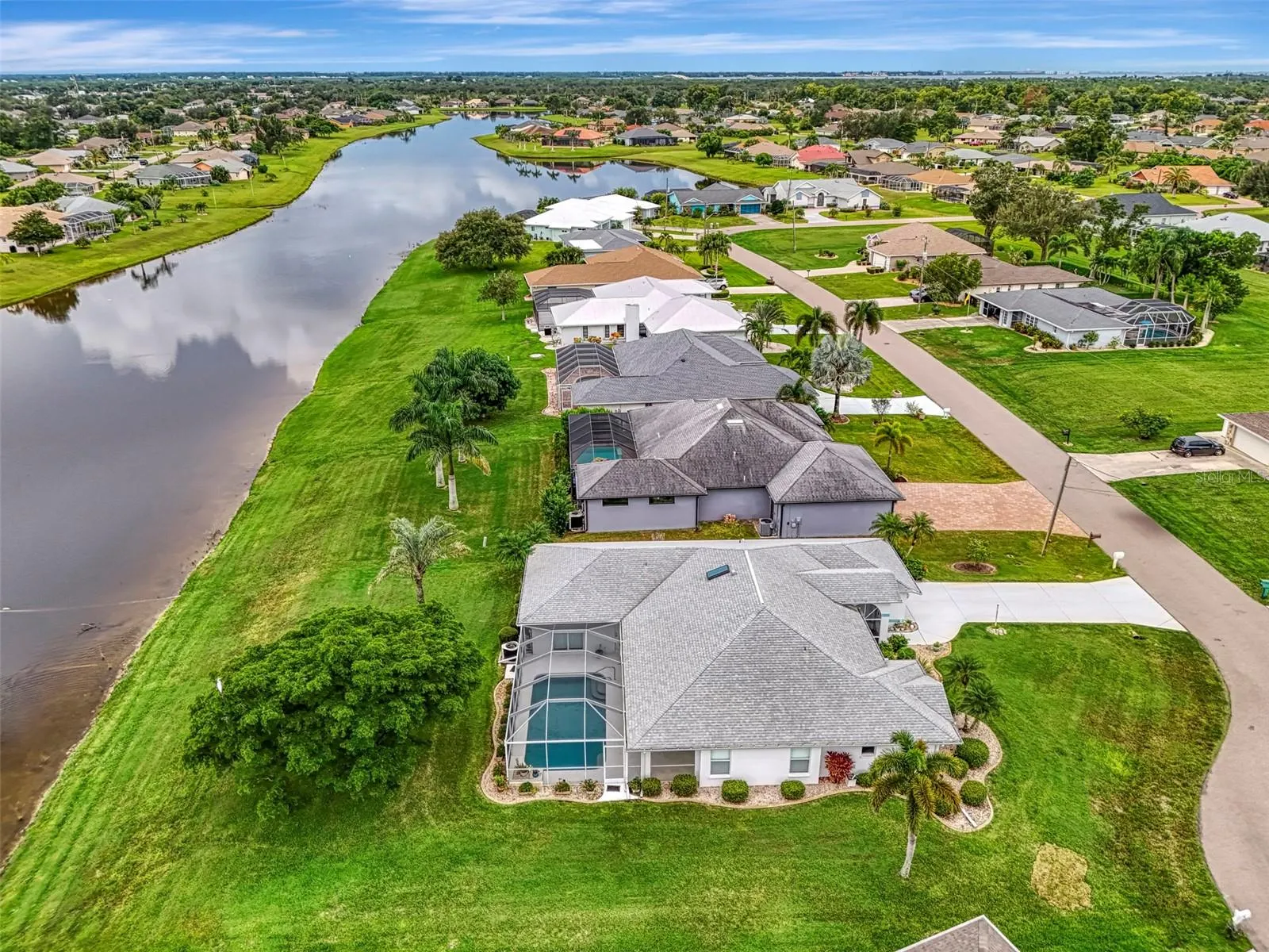 26413 LANCER LN