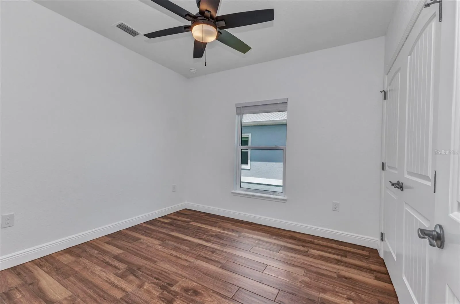 415 CARMALITA ST #112, #112