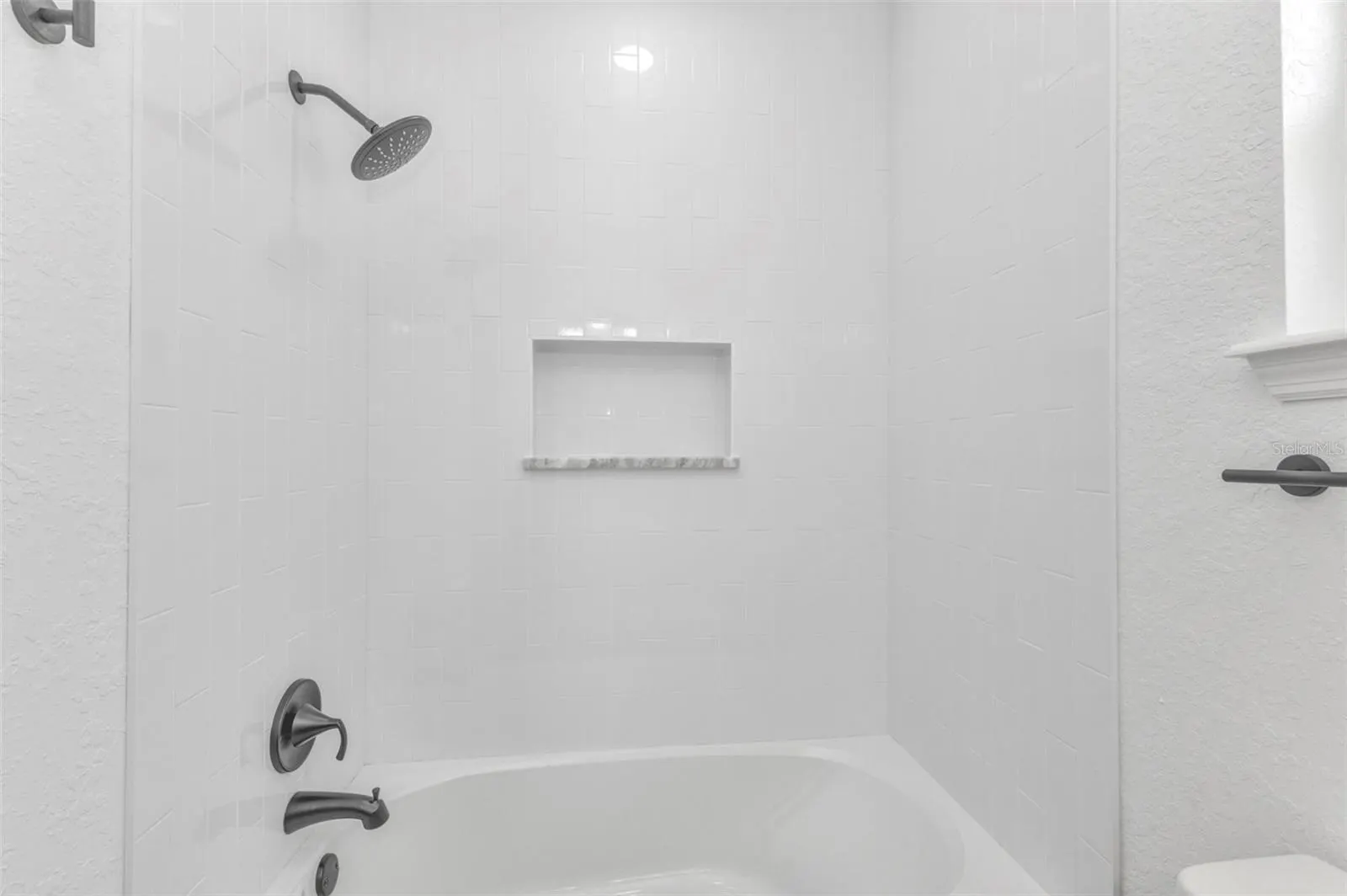 415 CARMALITA ST #112, #112