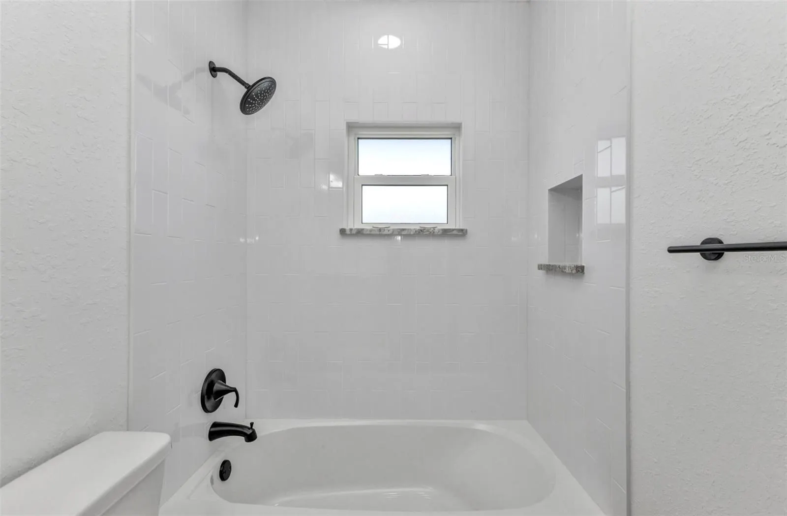 415 CARMALITA ST #112, #112