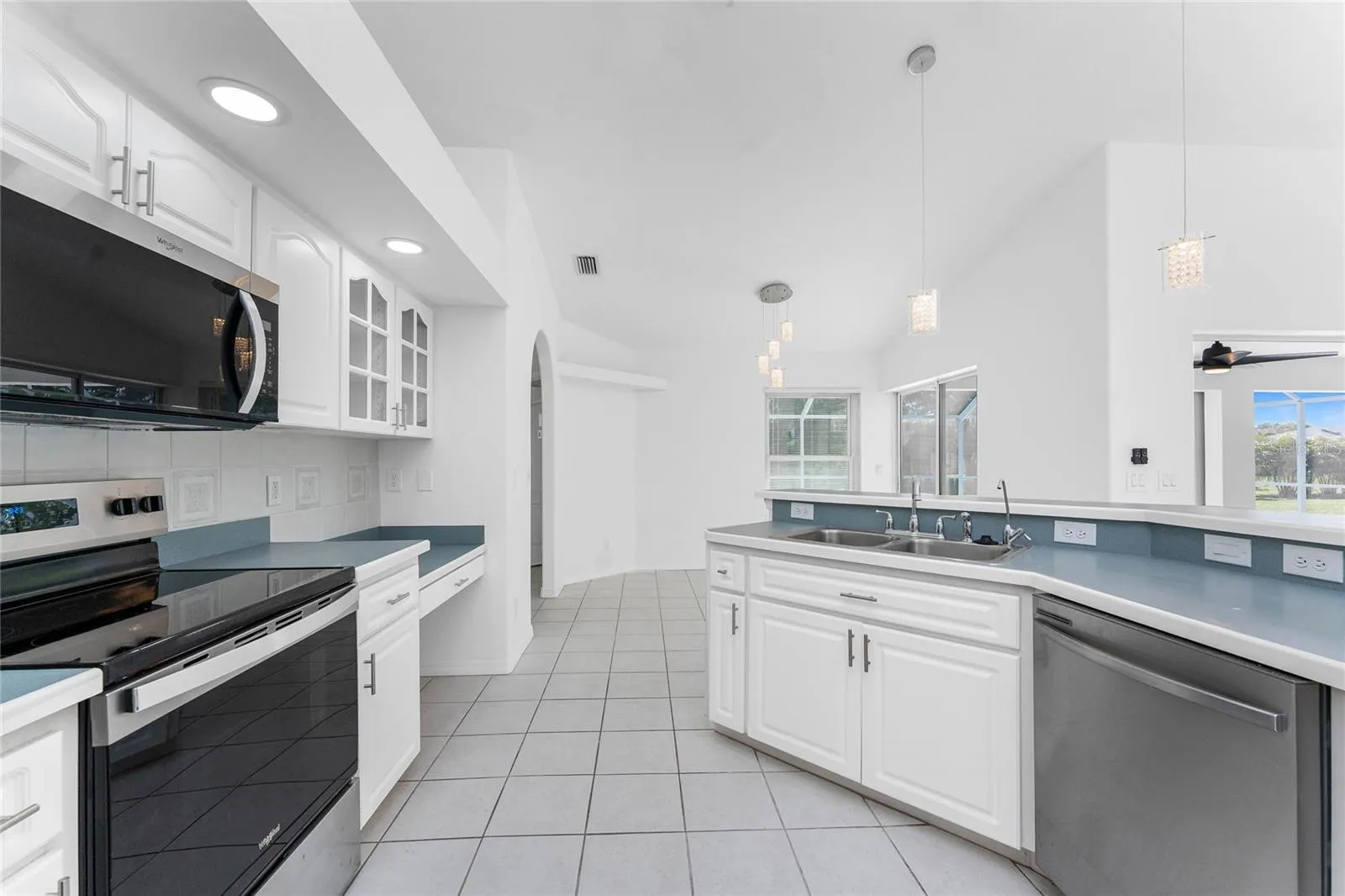 26074 TEMPLAR LN