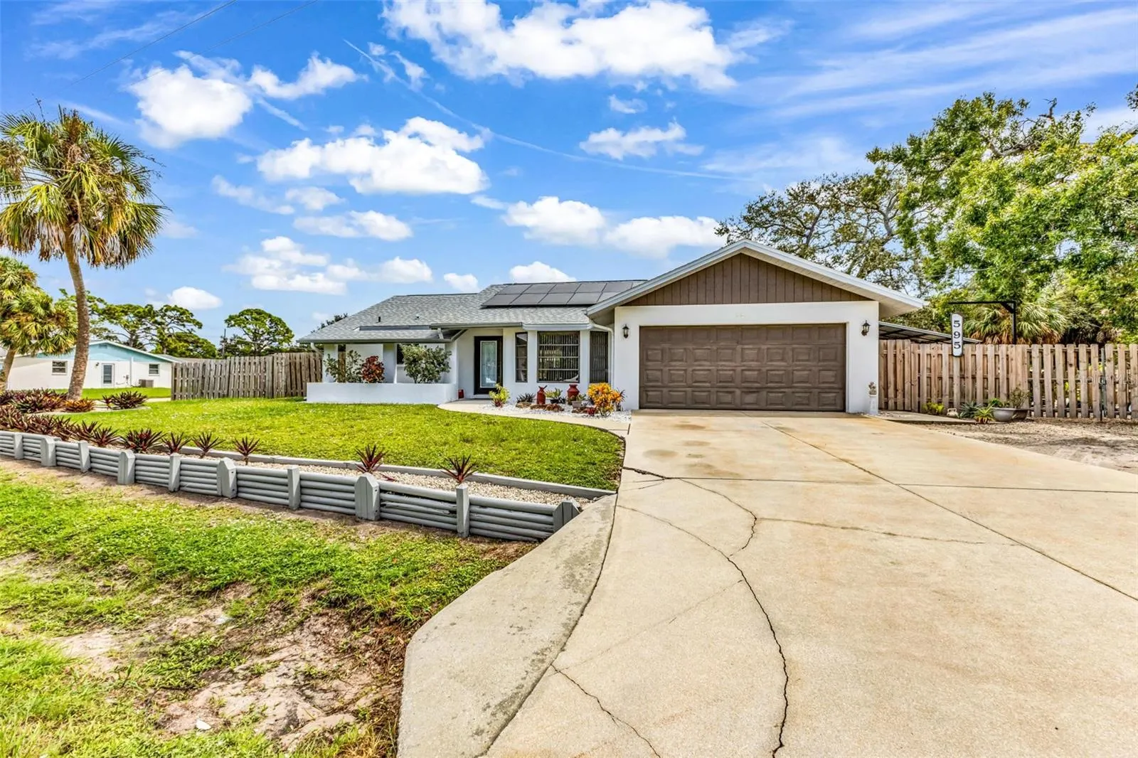 595 S QUINCY RD