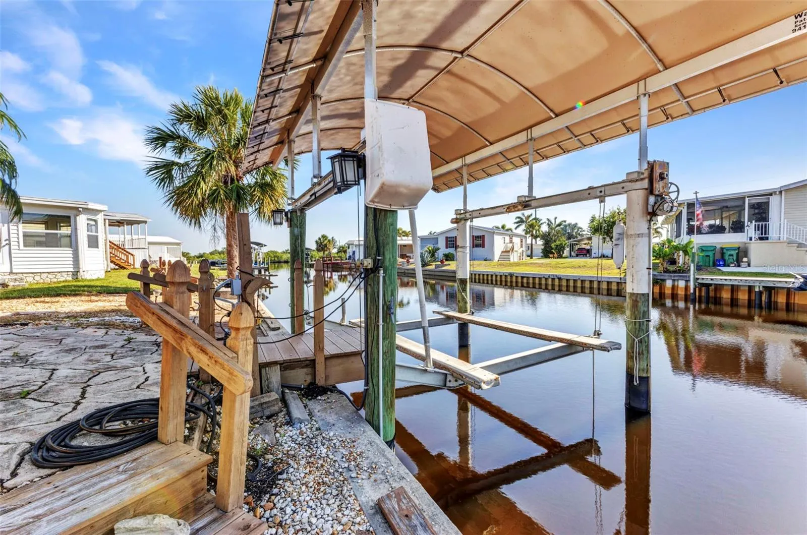 3000 COQUINA ESPLANADE