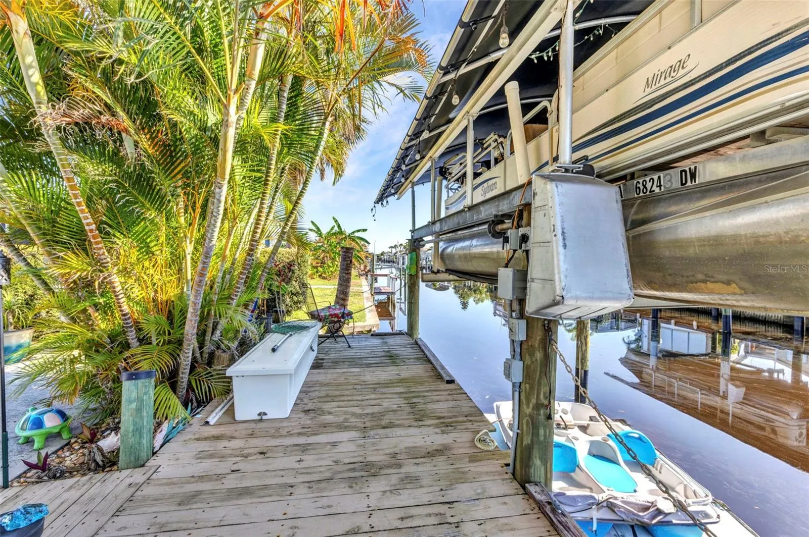 3000 COQUINA ESPLANADE