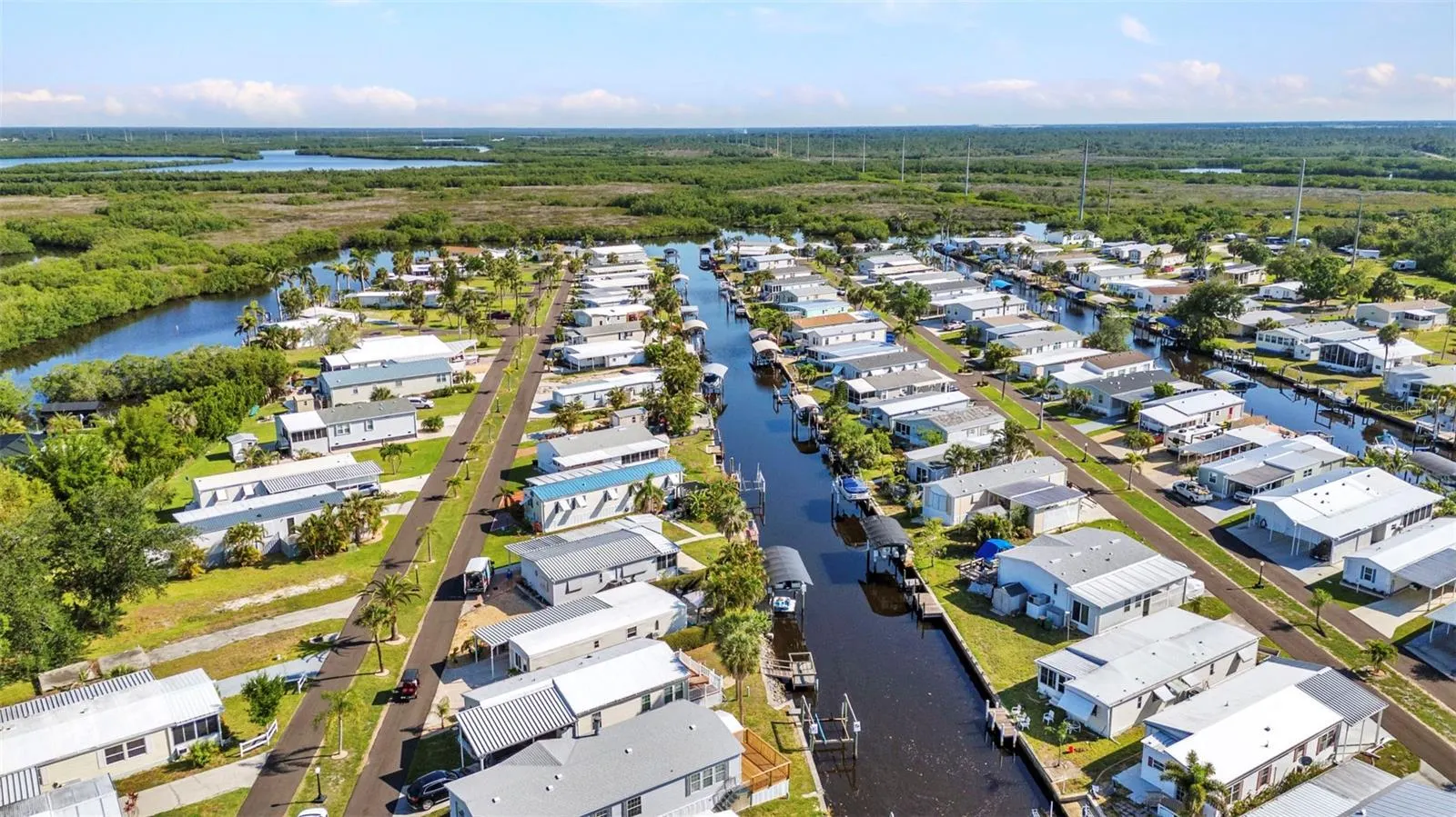 3000 COQUINA ESPLANADE