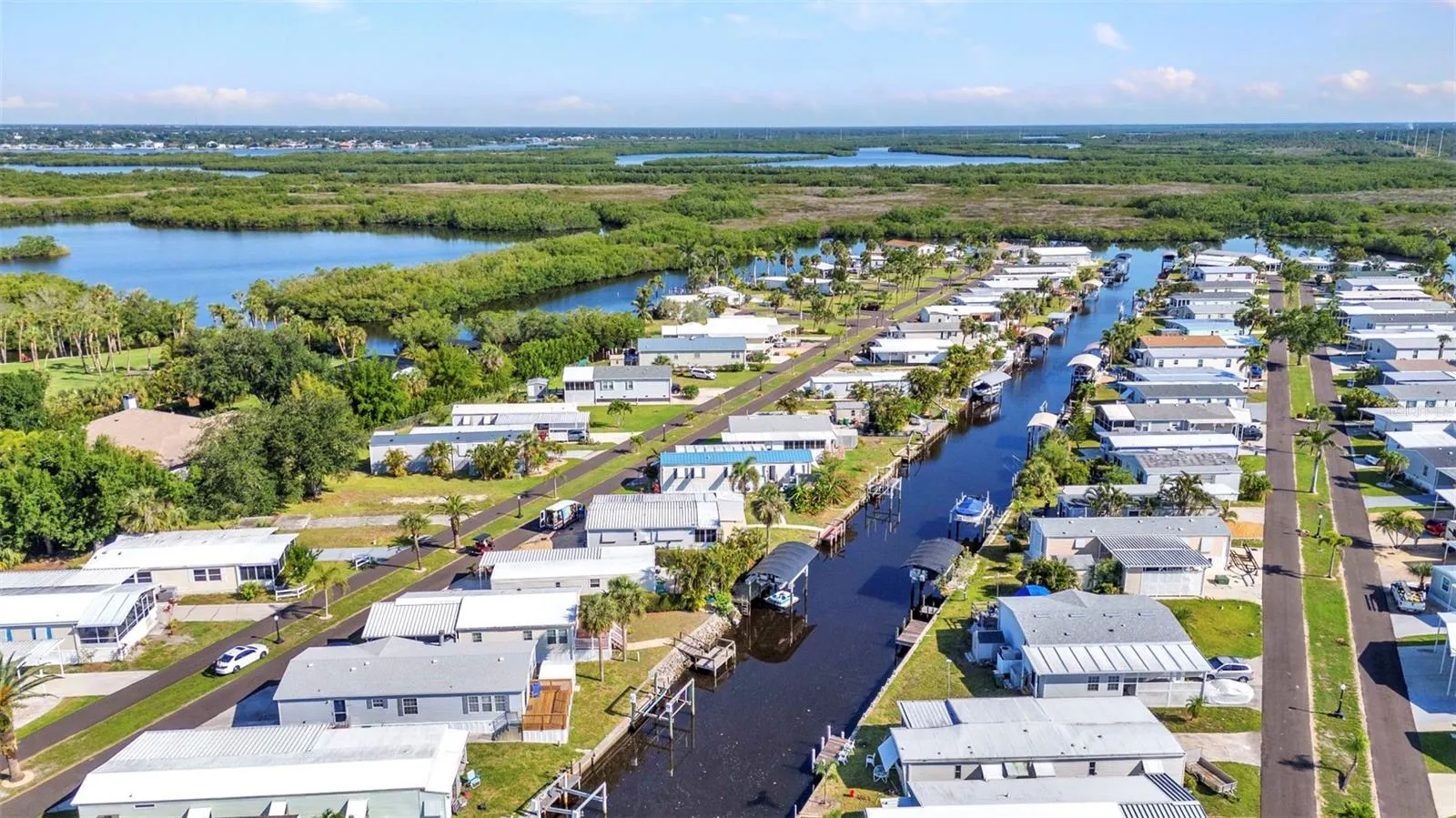 3000 COQUINA ESPLANADE