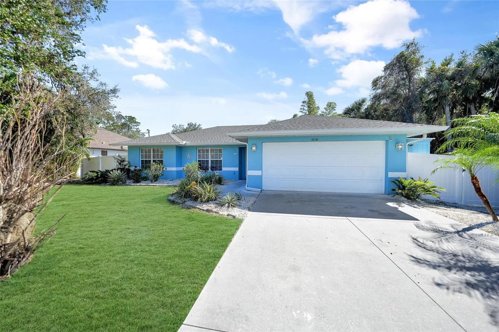 4040 S CRANBERRY BLVD