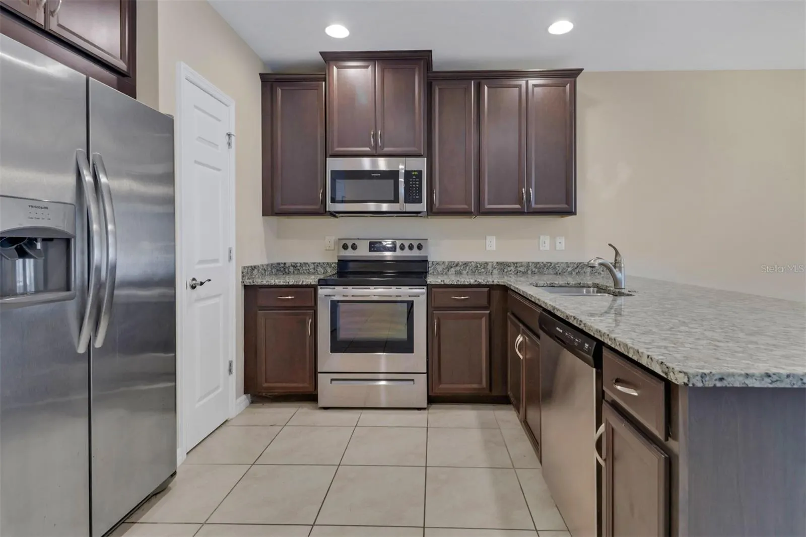 3779 CROFTON CT