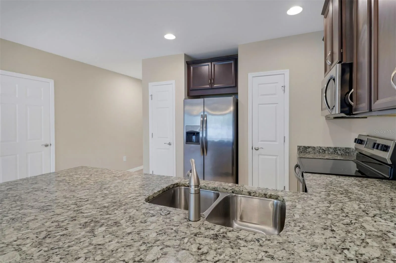3779 CROFTON CT
