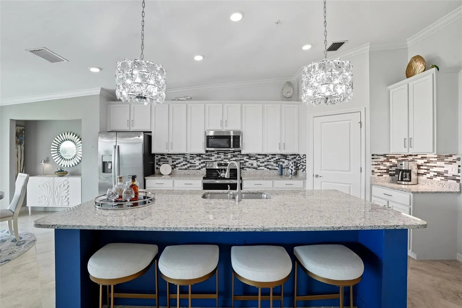 14070 HERITAGE LANDING BLVD #423, #423