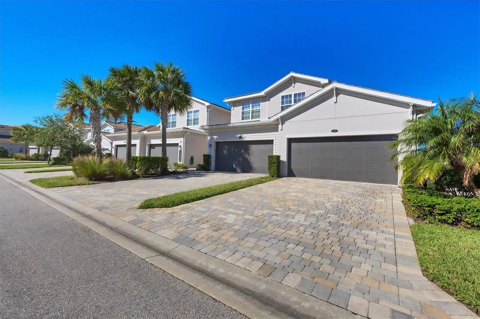 14025 BLACK BEAUTY DR #412, #412
