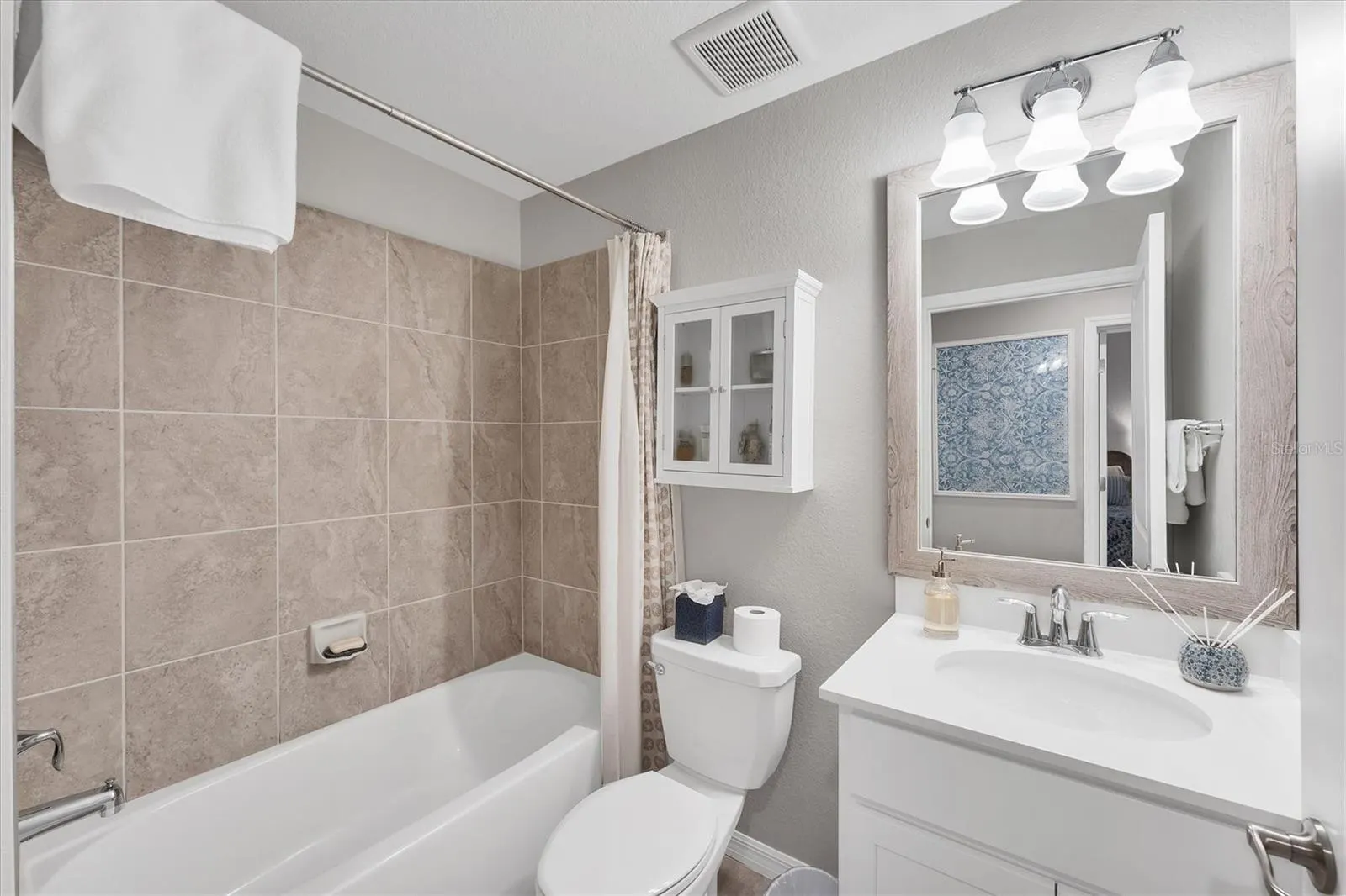 14184 HERITAGE LANDING BLVD #516, #516