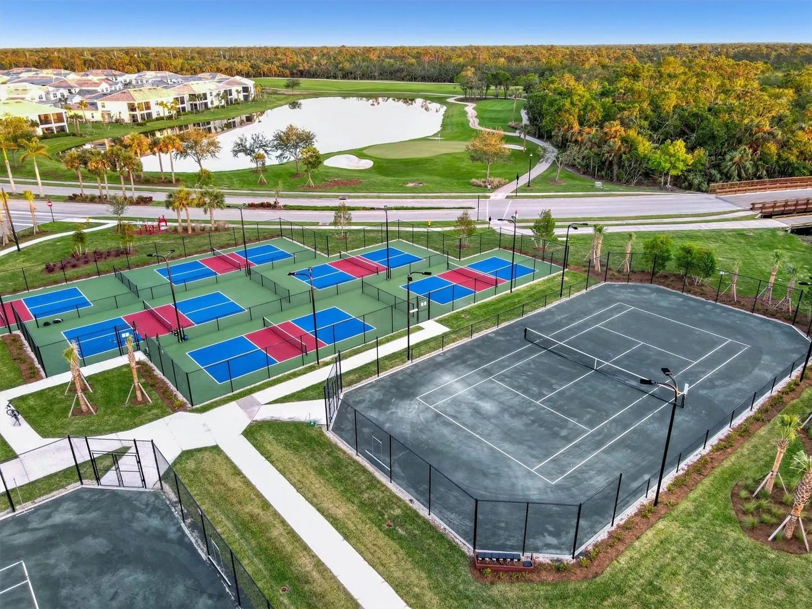 14184 HERITAGE LANDING BLVD #516, #516