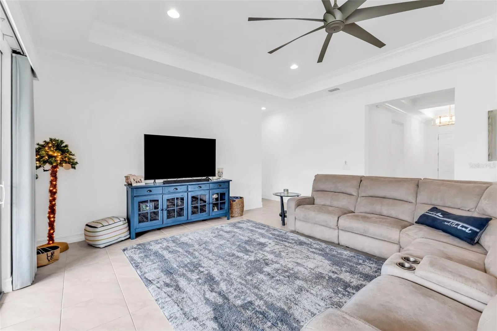 24136 RIVERFRONT DR