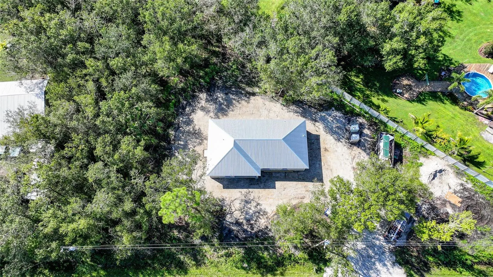 8115 SW NANCY DR
