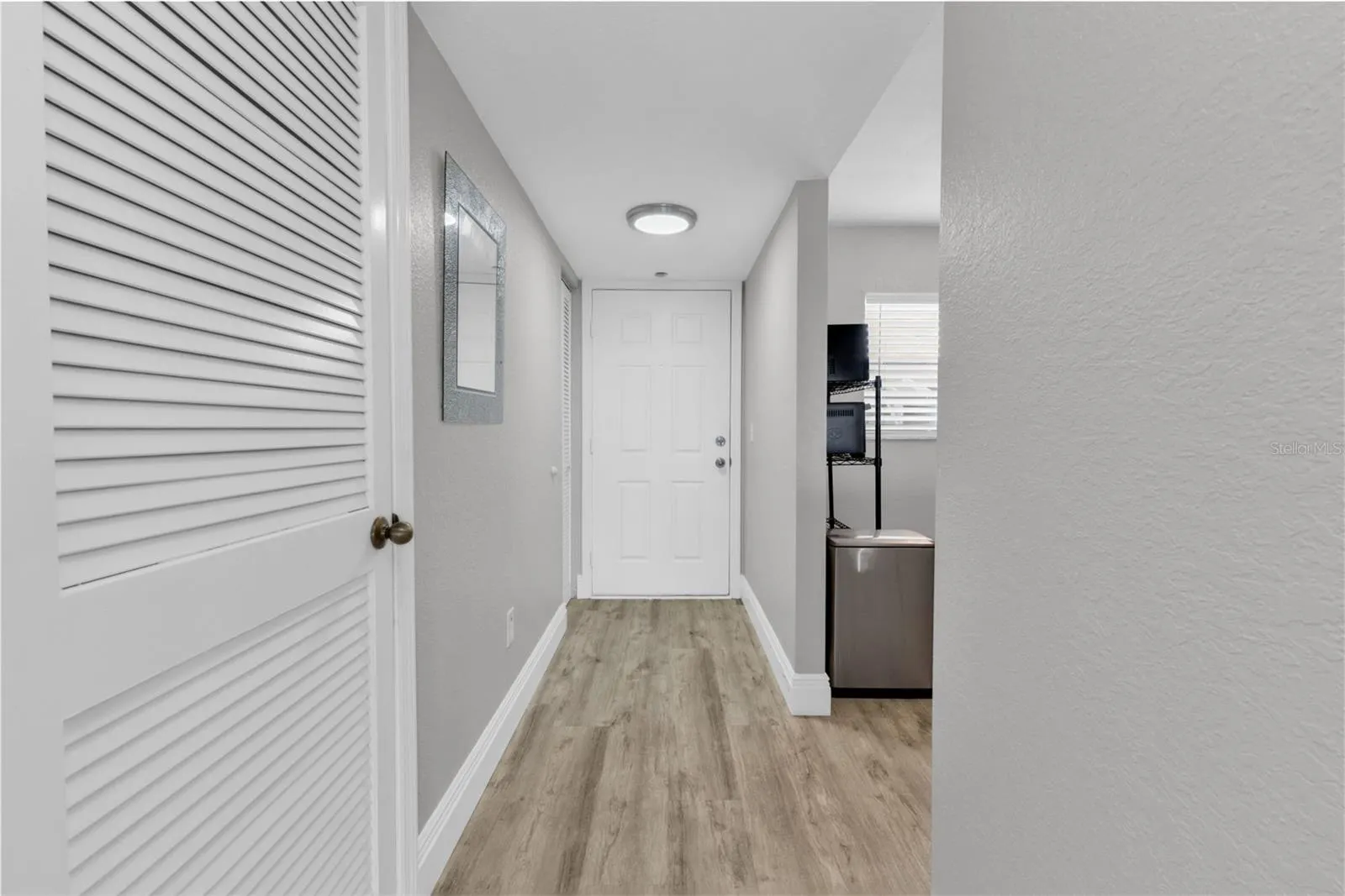 175 KINGS HWY #B3, #B3