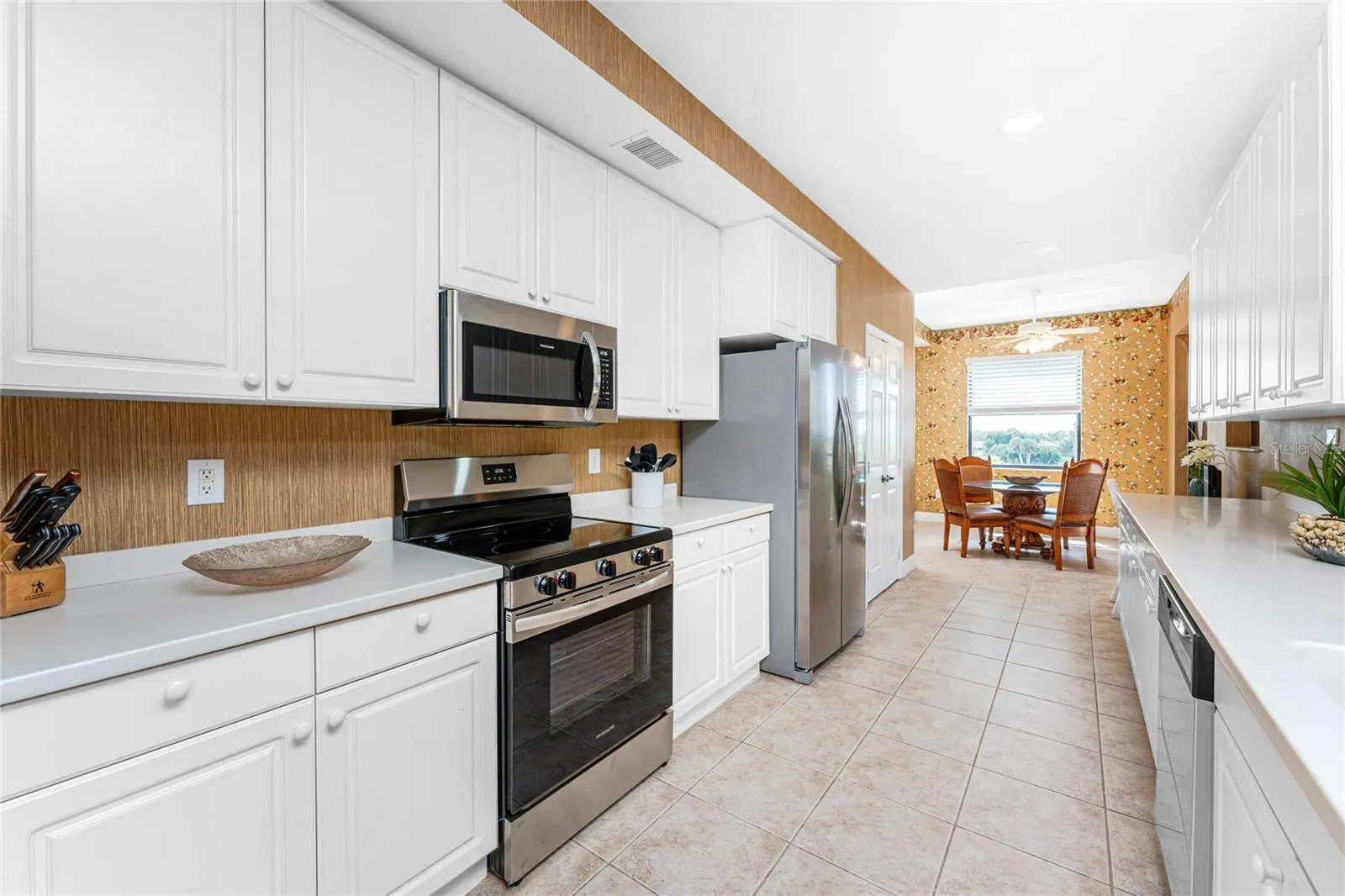 24351 BALTIC AVE #203, #203
