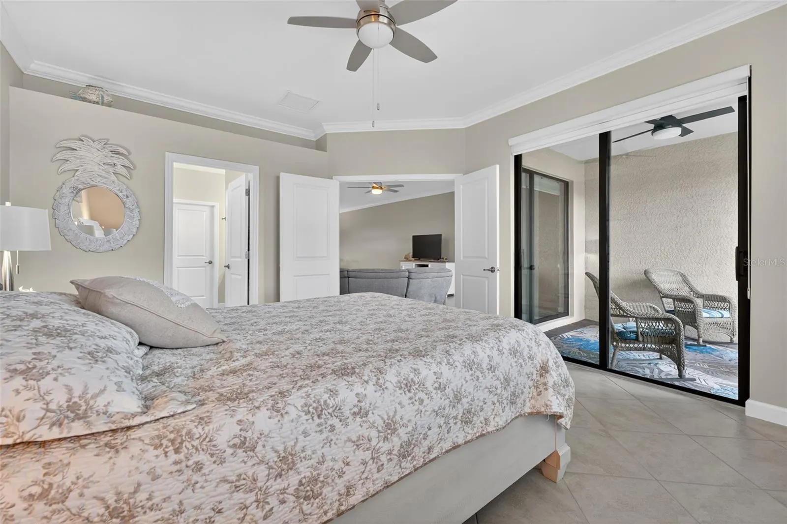 2001 MACKEREL ST