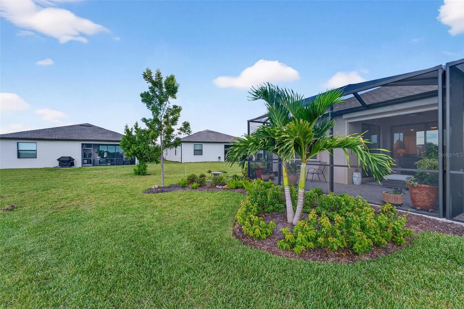 2001 MACKEREL ST