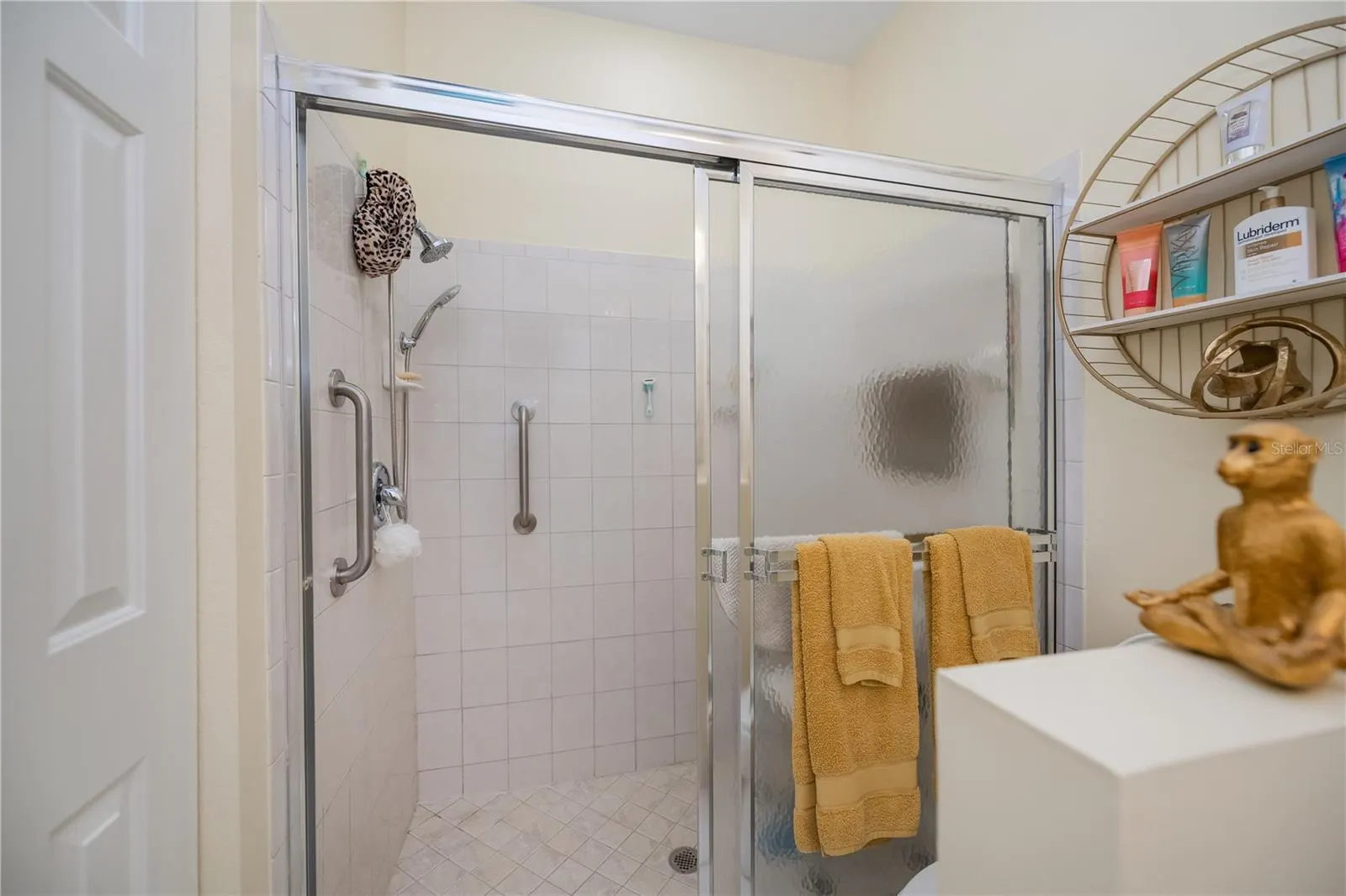 1256 GREEN OAK TRL