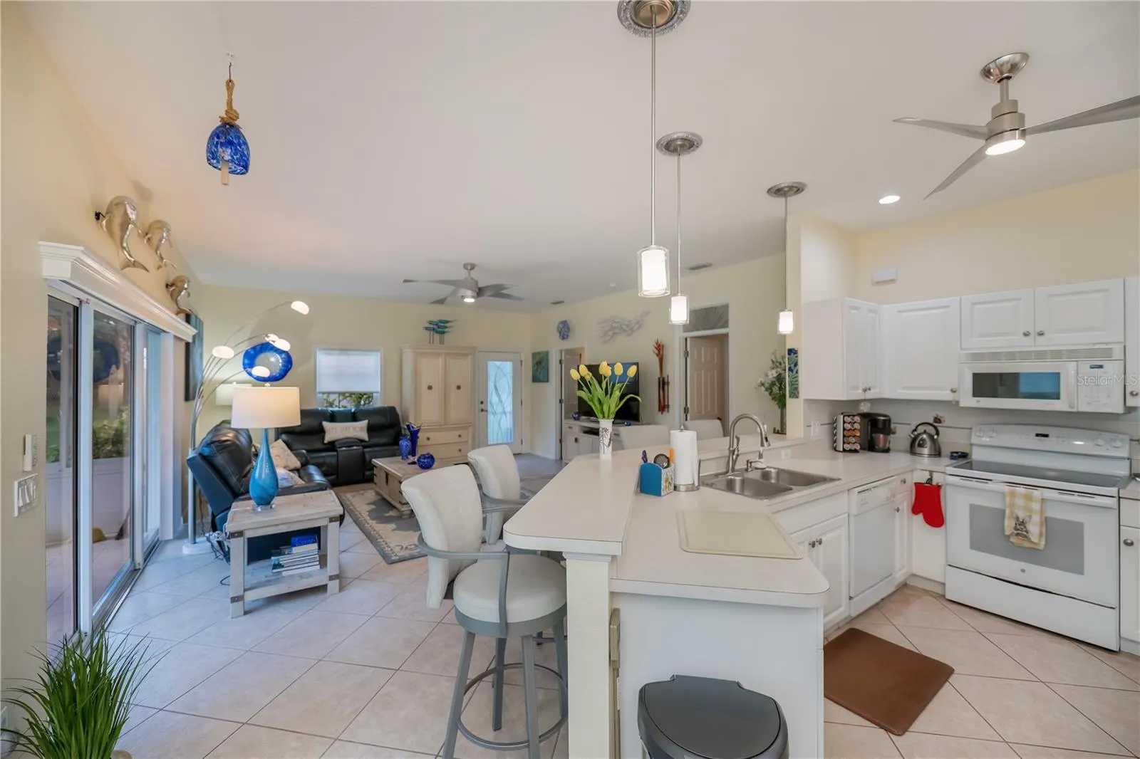 1256 GREEN OAK TRL