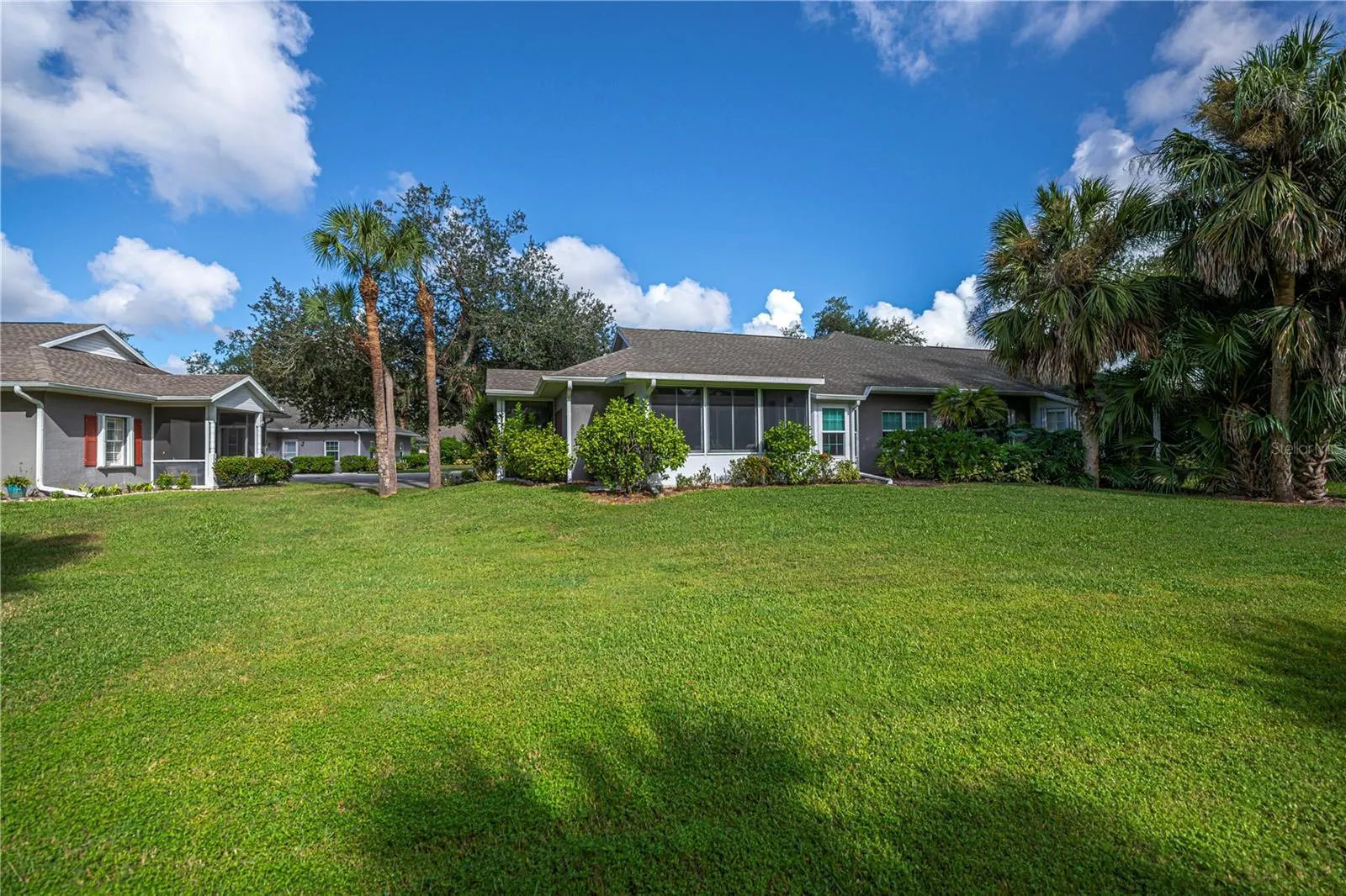 1256 GREEN OAK TRL