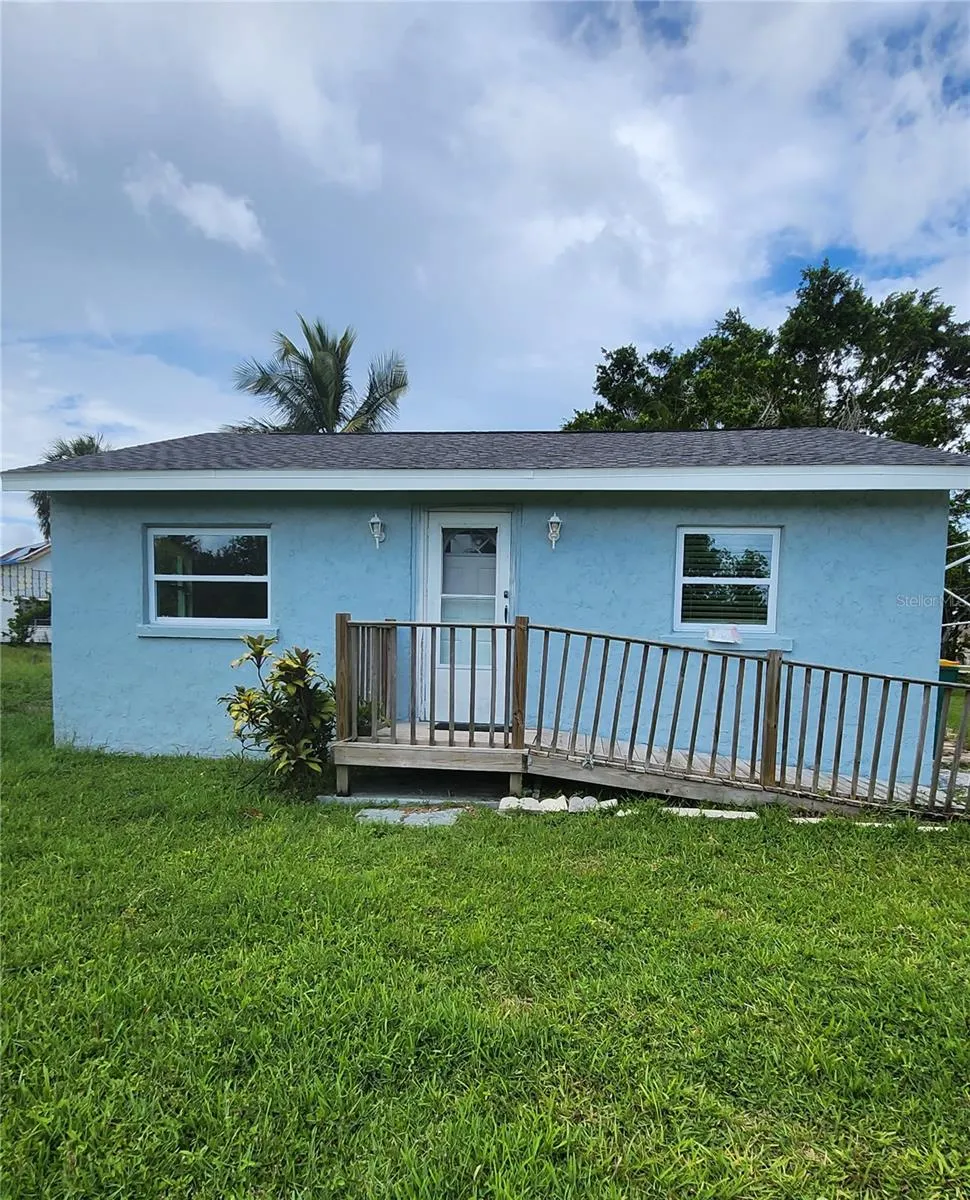 1727 TAYLOR RD