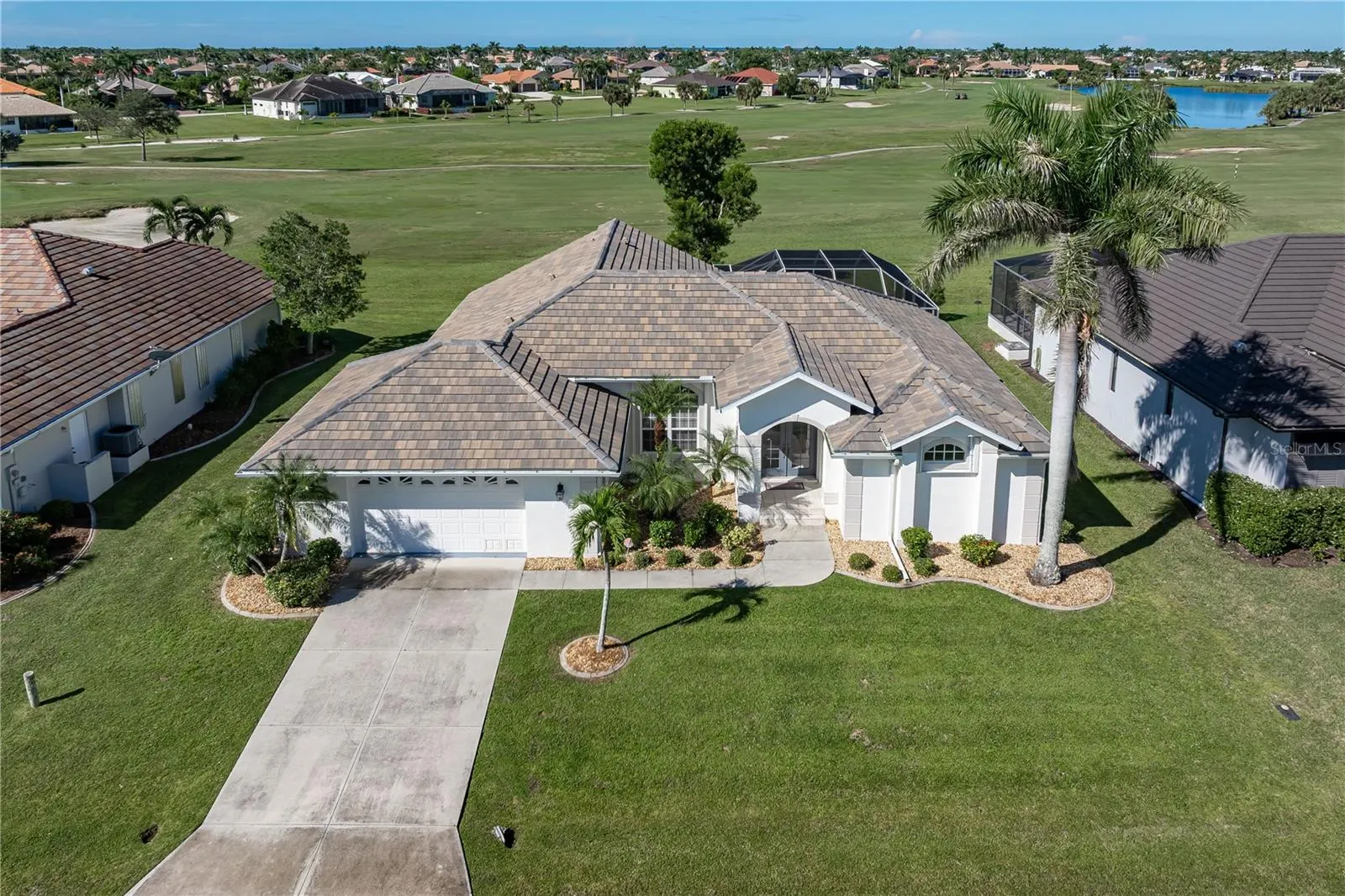 3853 BORDEAUX DR