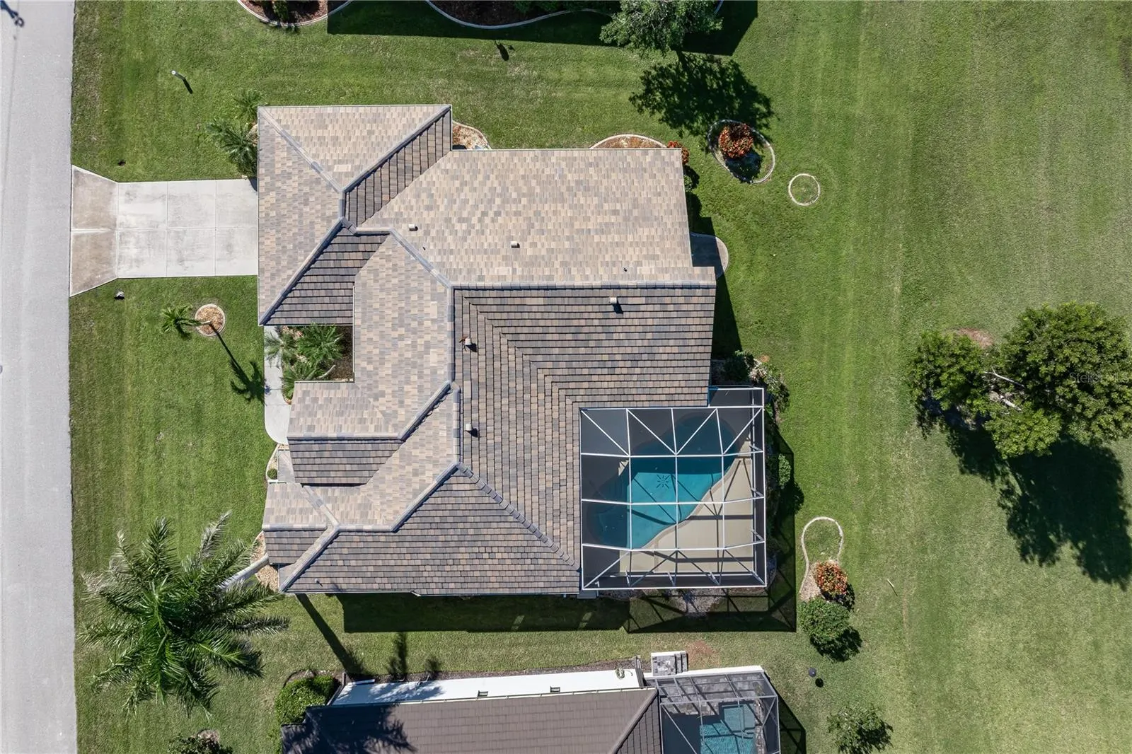 3853 BORDEAUX DR