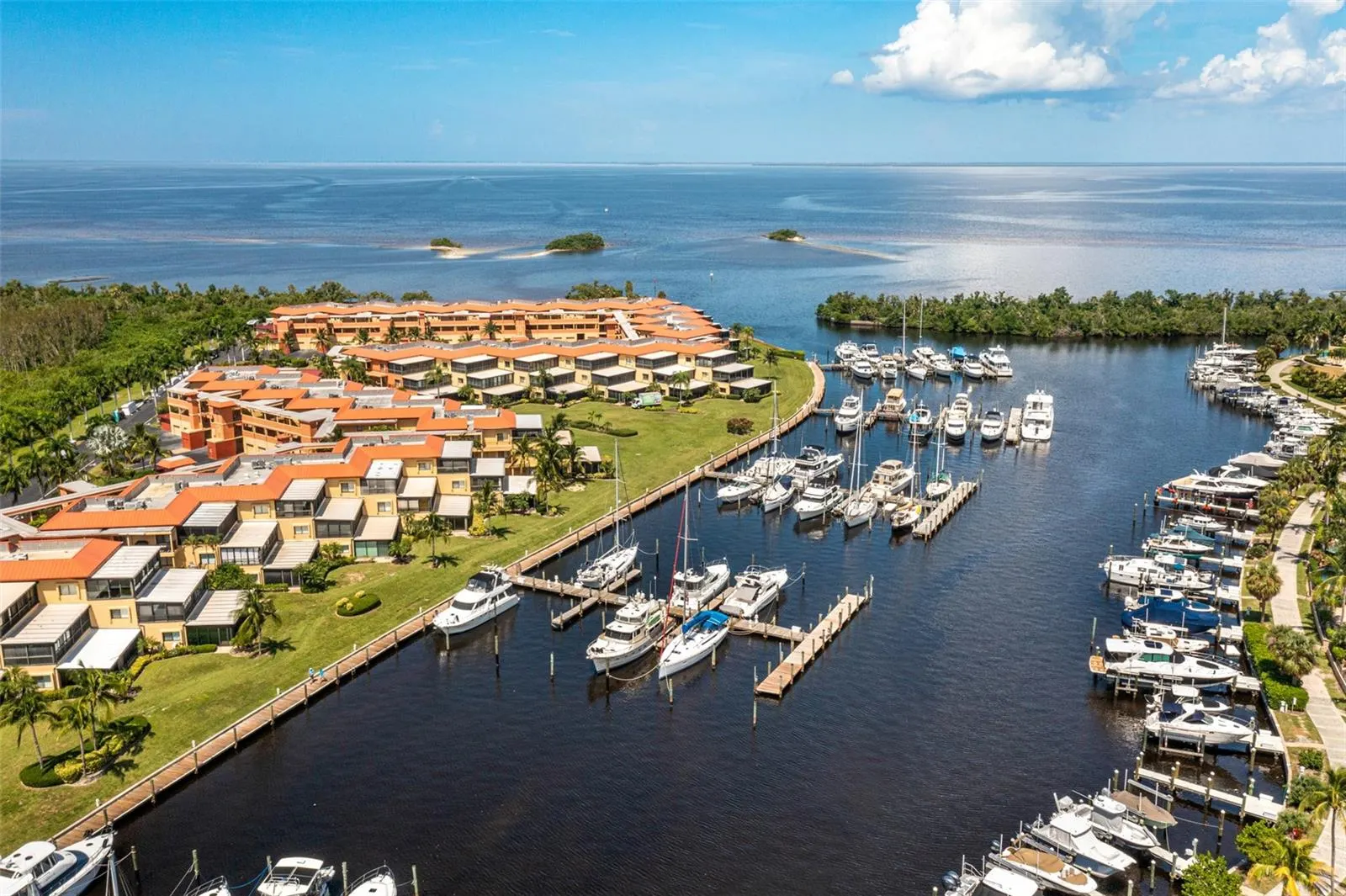 3260 SOUTHSHORE DR #63A, #63A