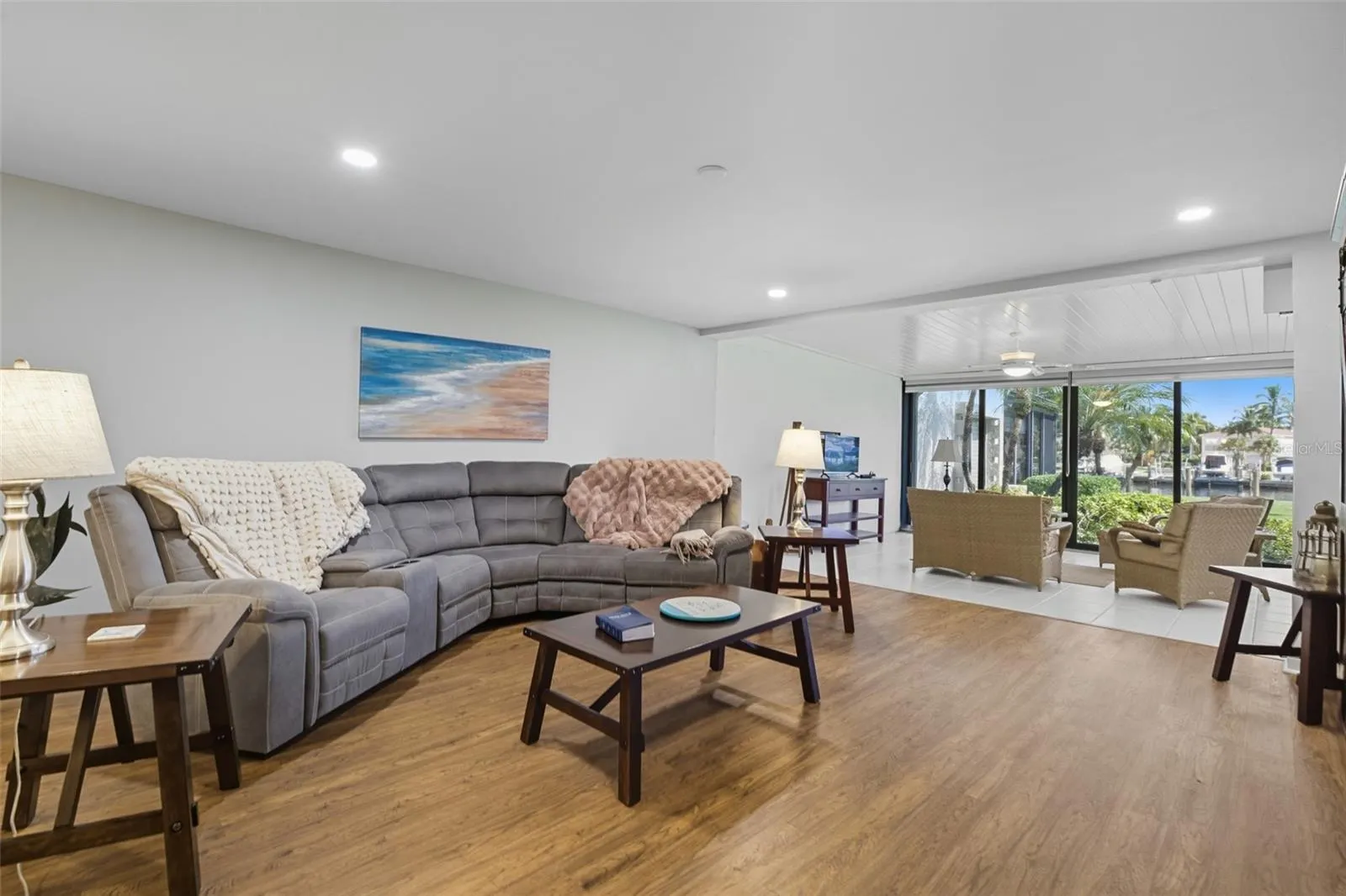 3260 SOUTHSHORE DR #63A, #63A