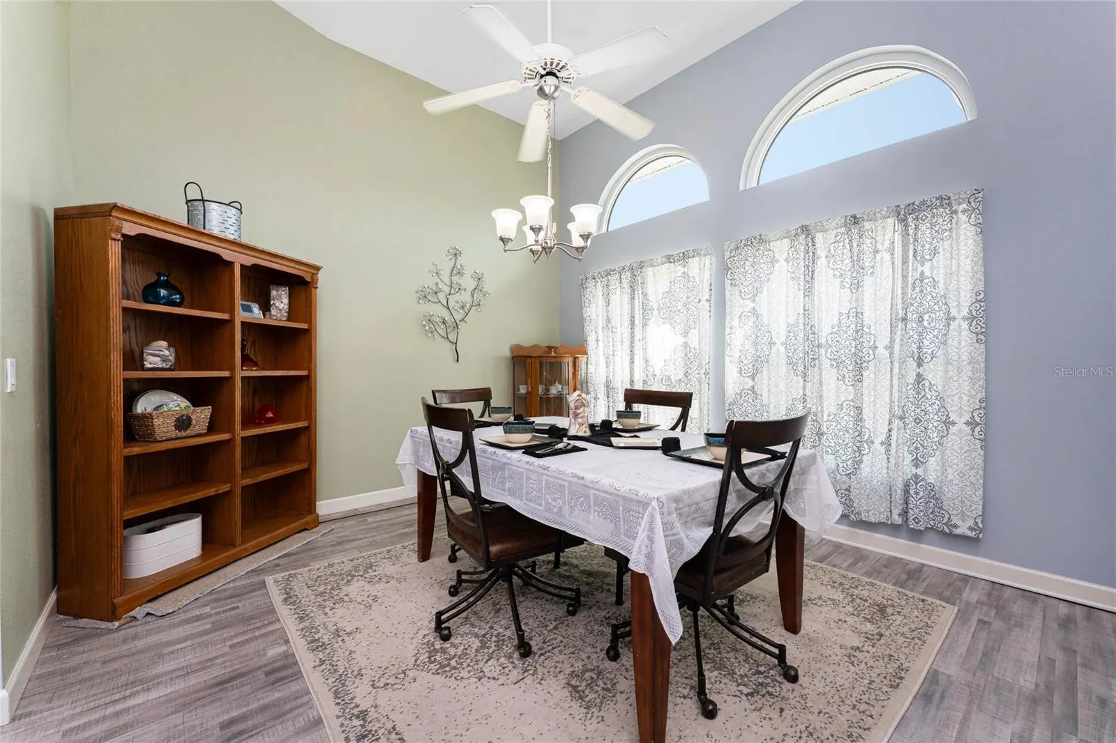 23482 and 23490 FREEPORT AVE