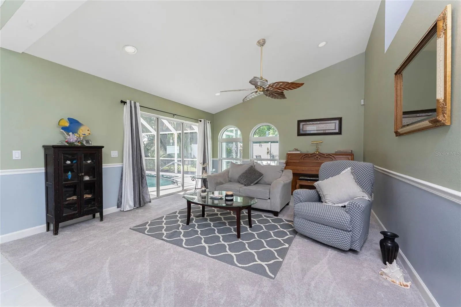 23482 and 23490 FREEPORT AVE