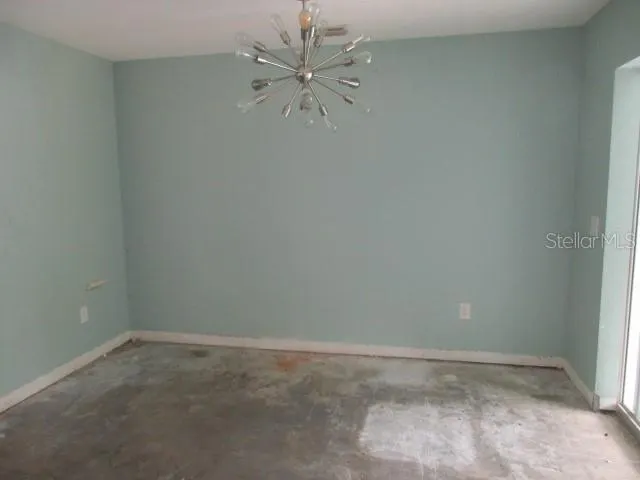 2524 COLLINGSWOOD BLVD
