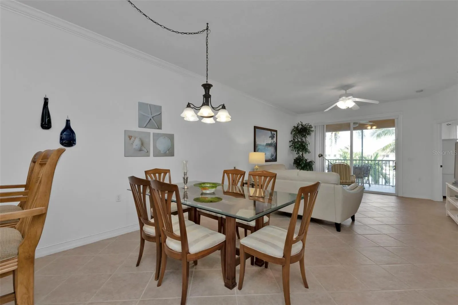 3216 PURPLE MARTIN DR #122, #122