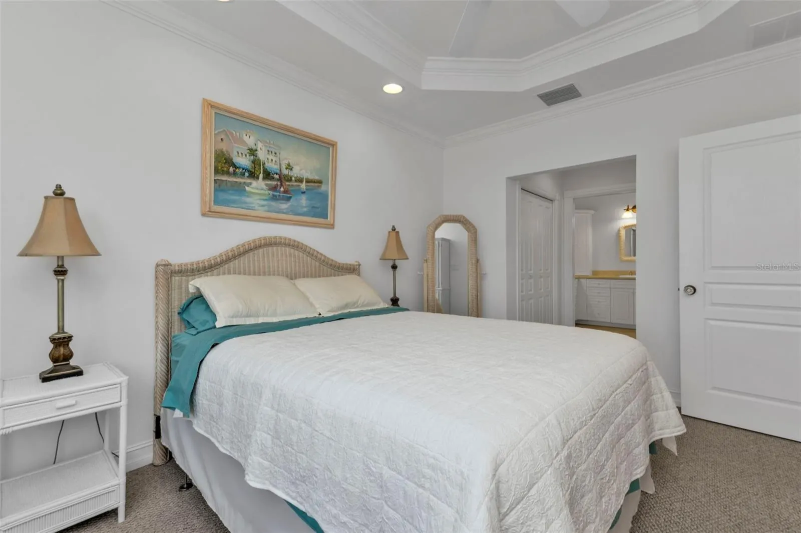 3216 PURPLE MARTIN DR #122, #122